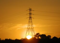 cabo de energia para fonte