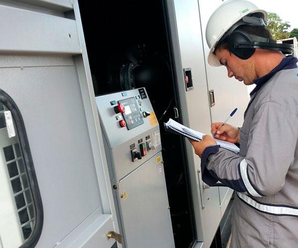 Empresa de manutenção de geradores