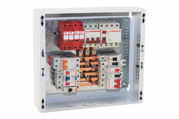 Quadro de distribuição trifásico industrial